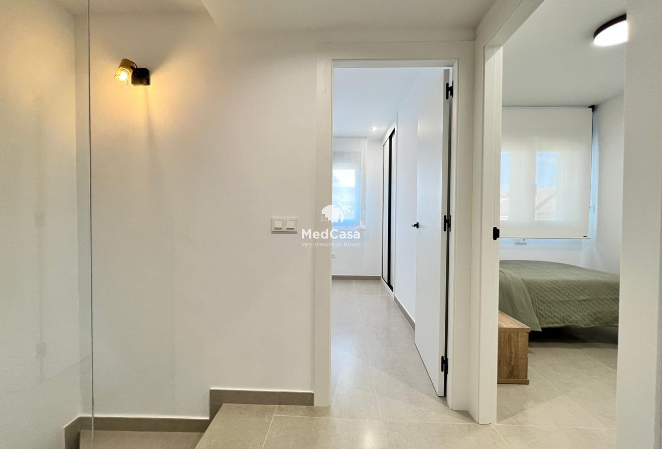 New Build - Townhouse -
Benferri