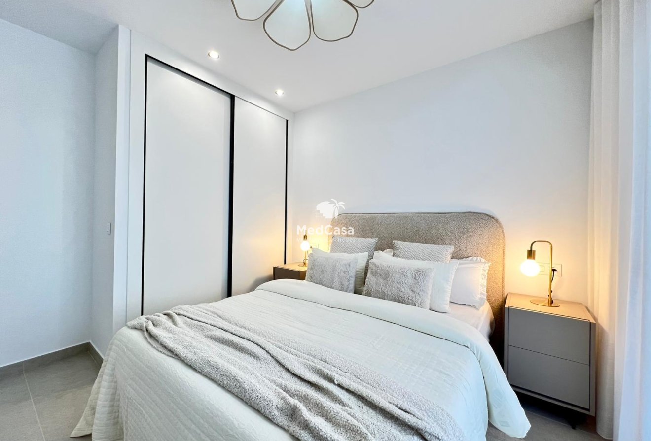 New Build - Townhouse -
Benferri