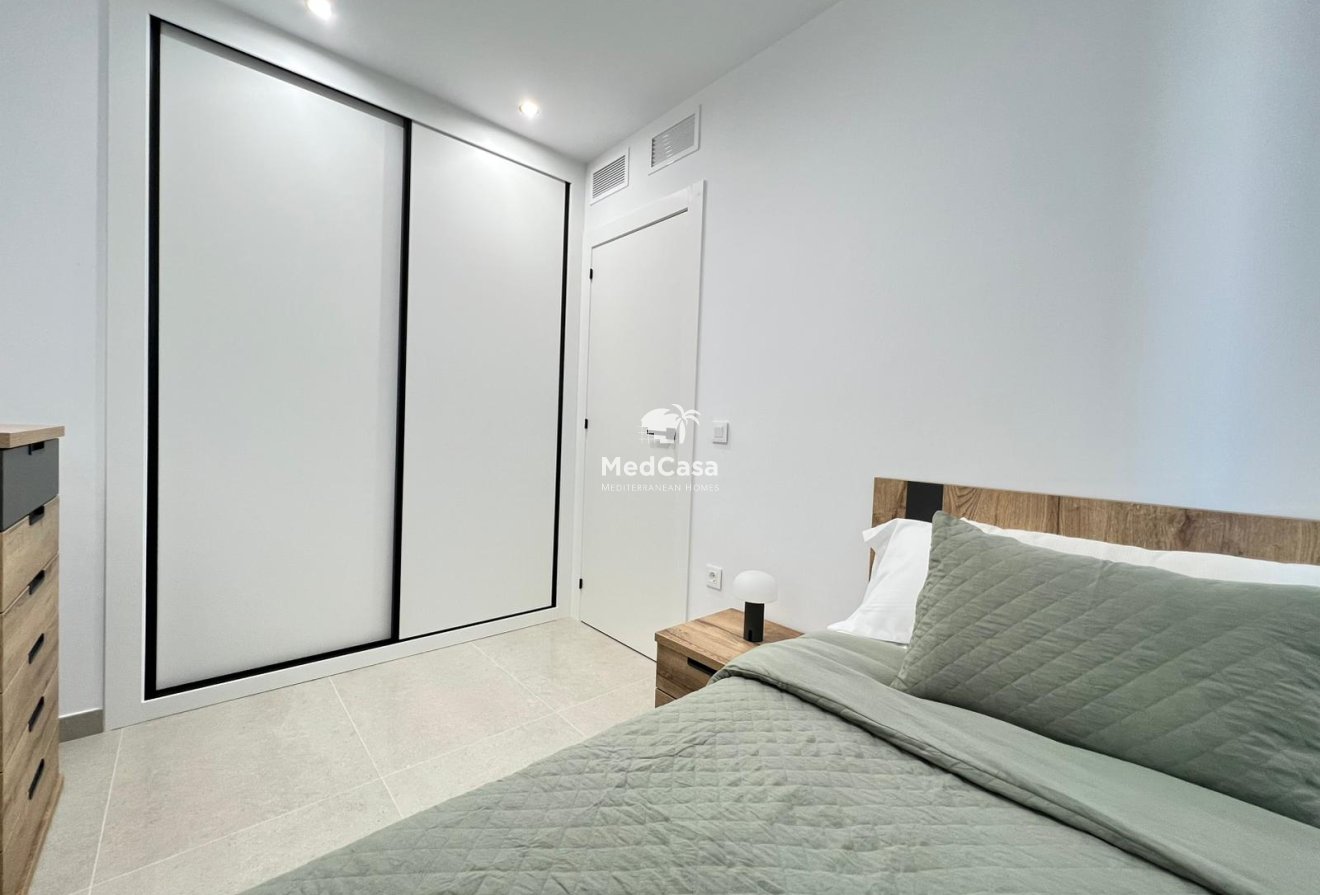 New Build - Townhouse -
Benferri