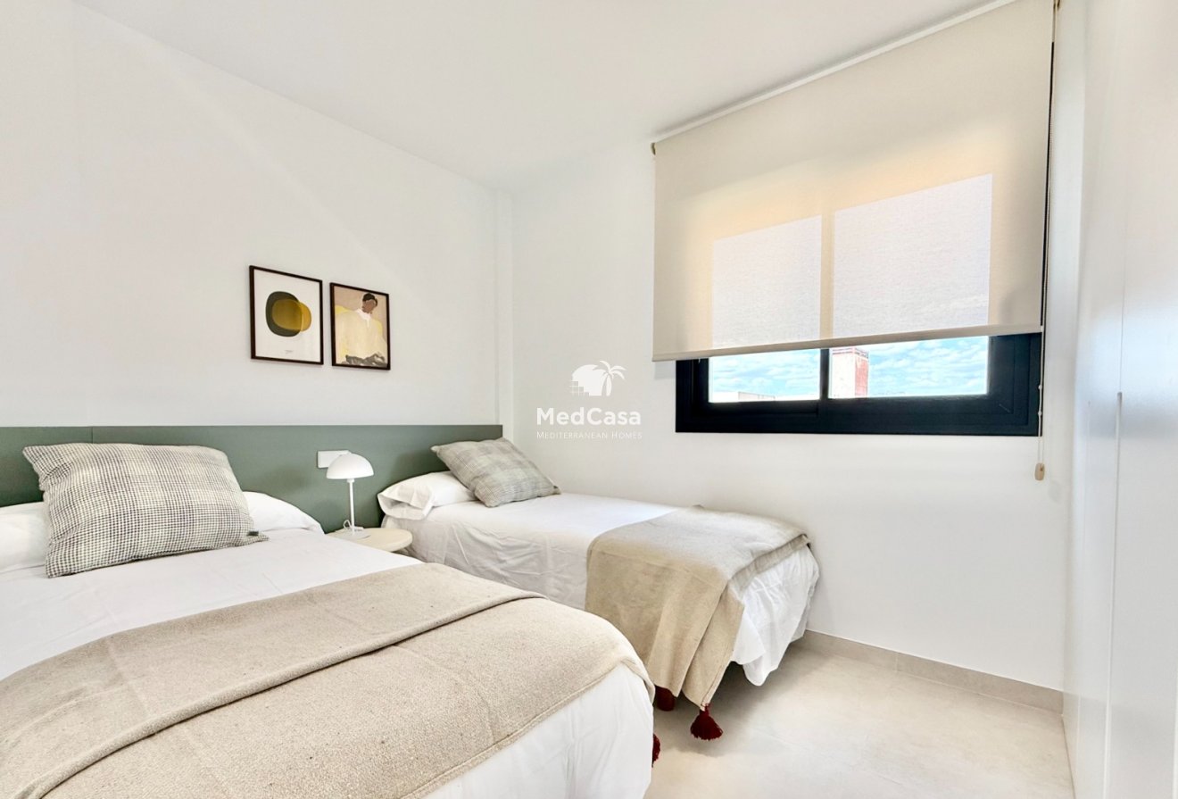 Neubau - Penthousewohnung -
Cox