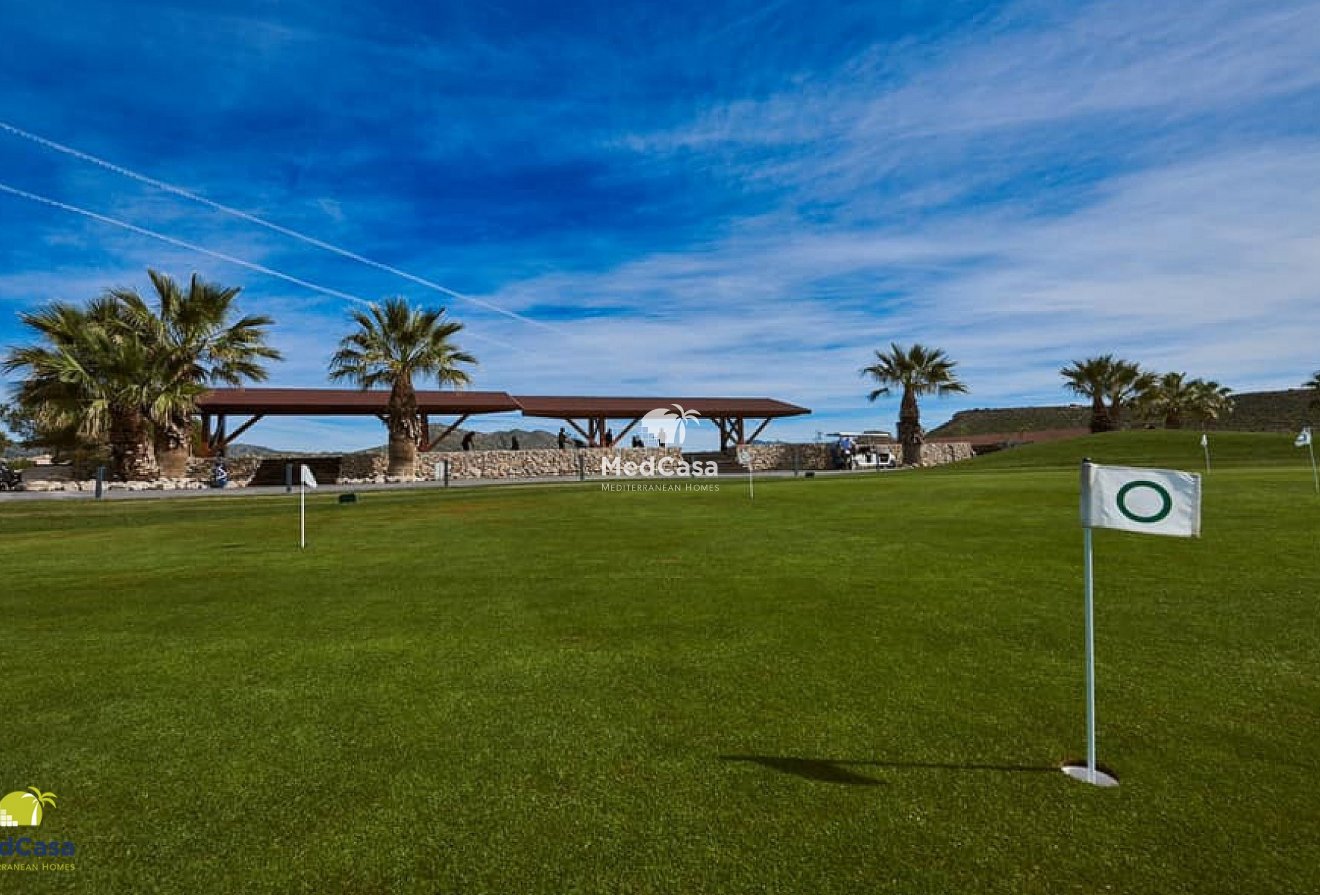 Obra nueva - Villa -
Golf Altaona