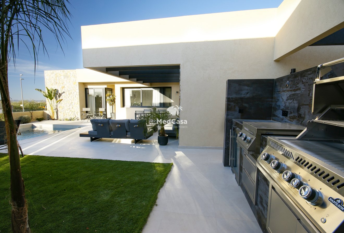 Neubau - Villa -
Golf Altaona - Baños y Mendigo