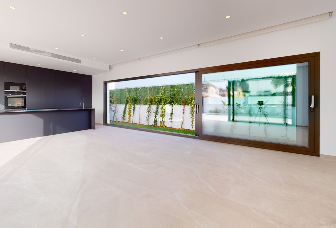 Neubau - Villa -
Los Alcázares