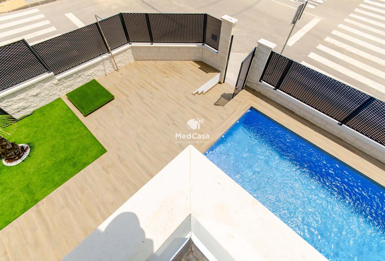 Neubau - Villa -
Orihuela Costa