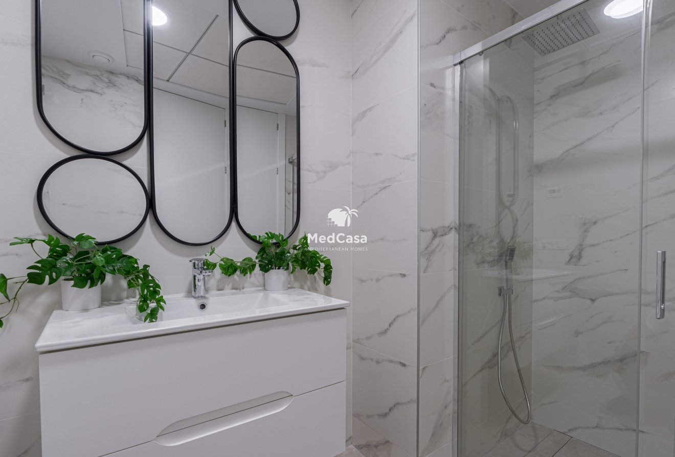 Obra nueva - Apartamento -
Finestrat