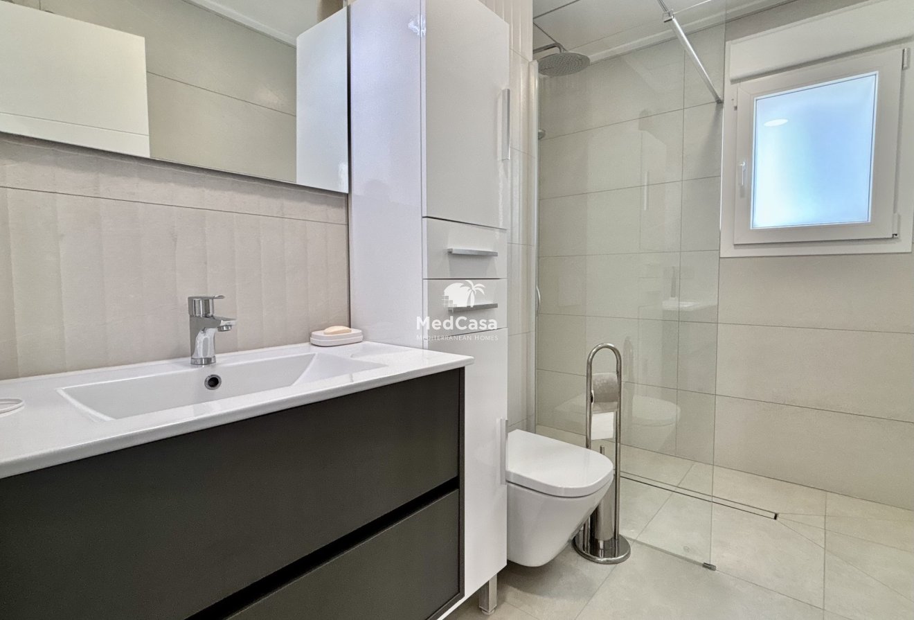 Neubau - Villa -
Benijofar