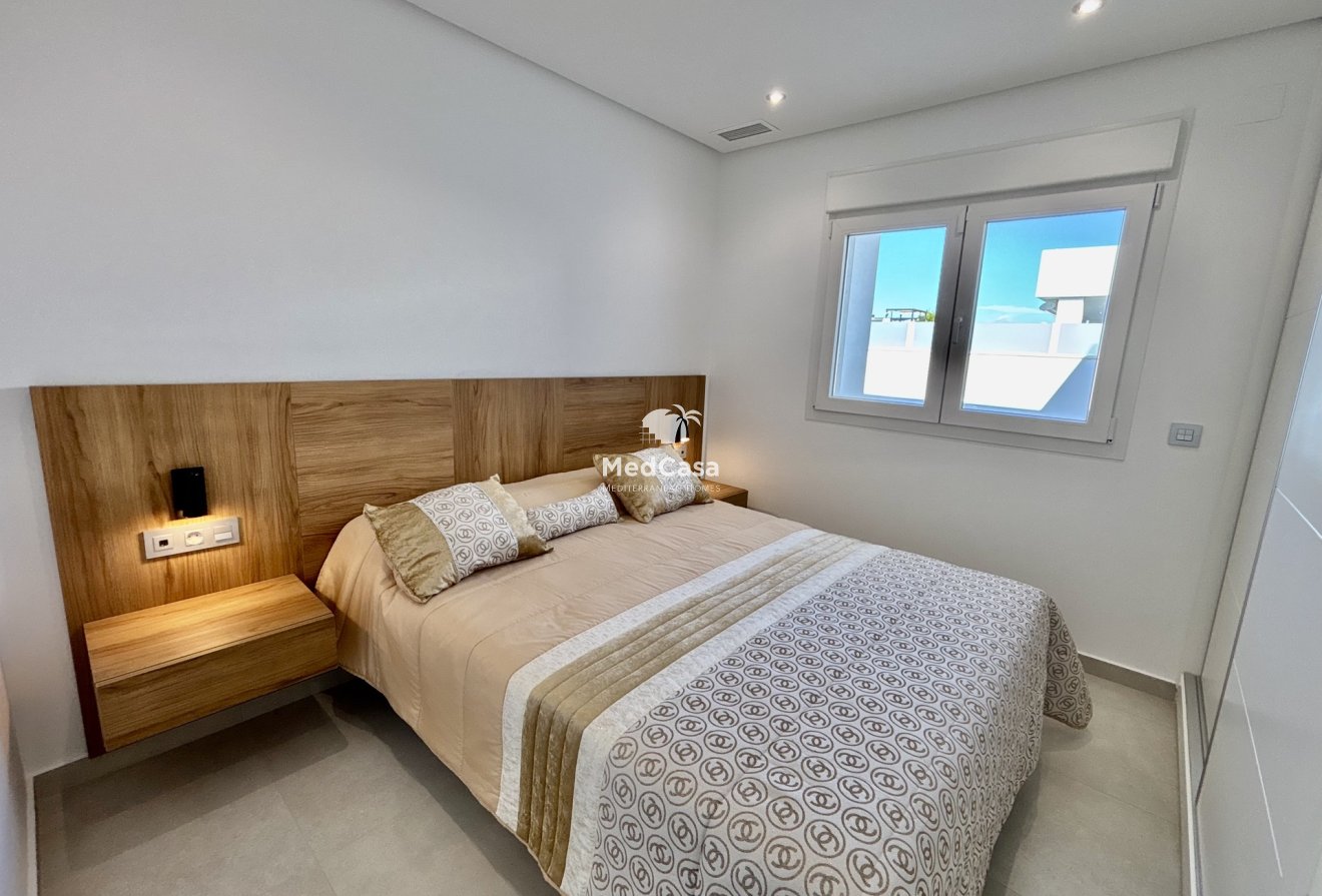 Neubau - Villa -
Benijofar