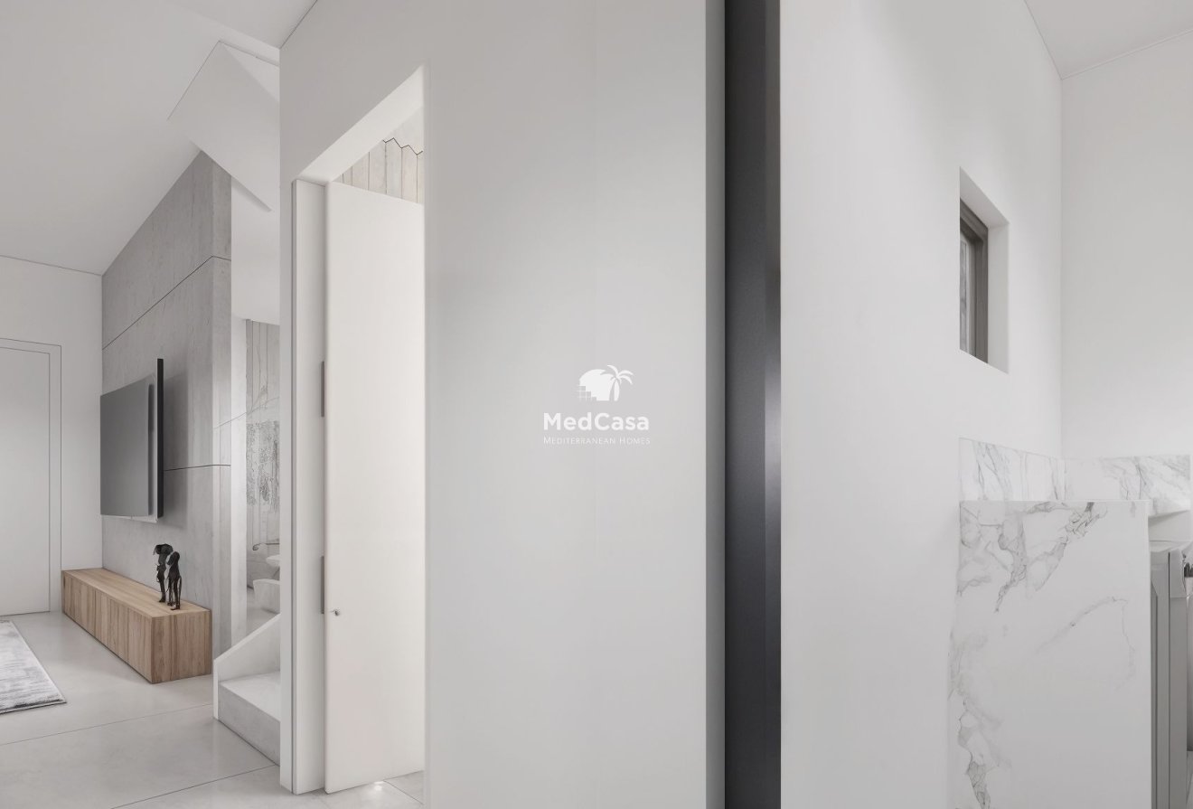 New Build - Townhouse -
La Herrada