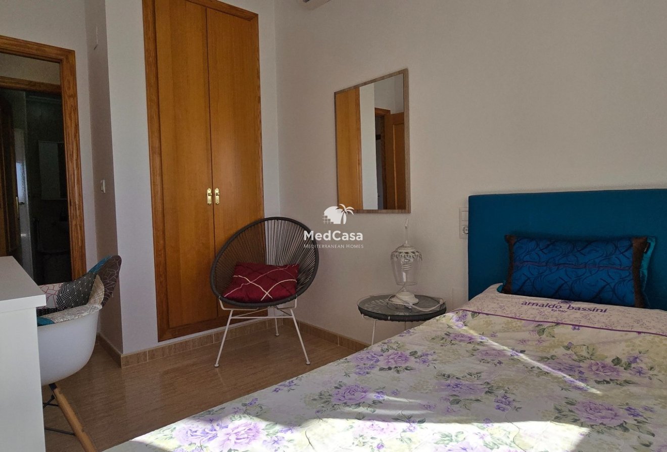 Segunda mano - Apartamento -
Formentera del Segura