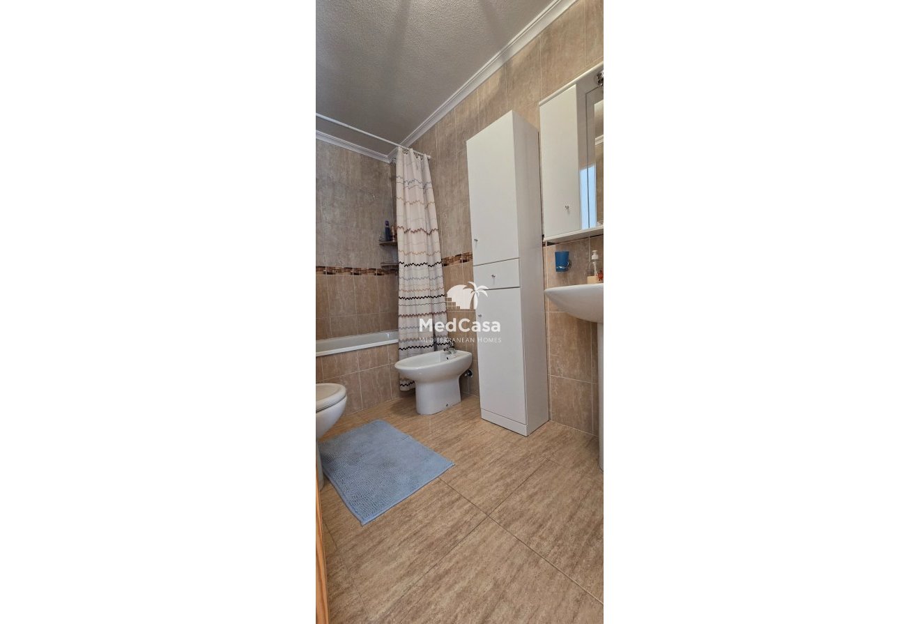 Segunda mano - Apartamento -
Formentera del Segura