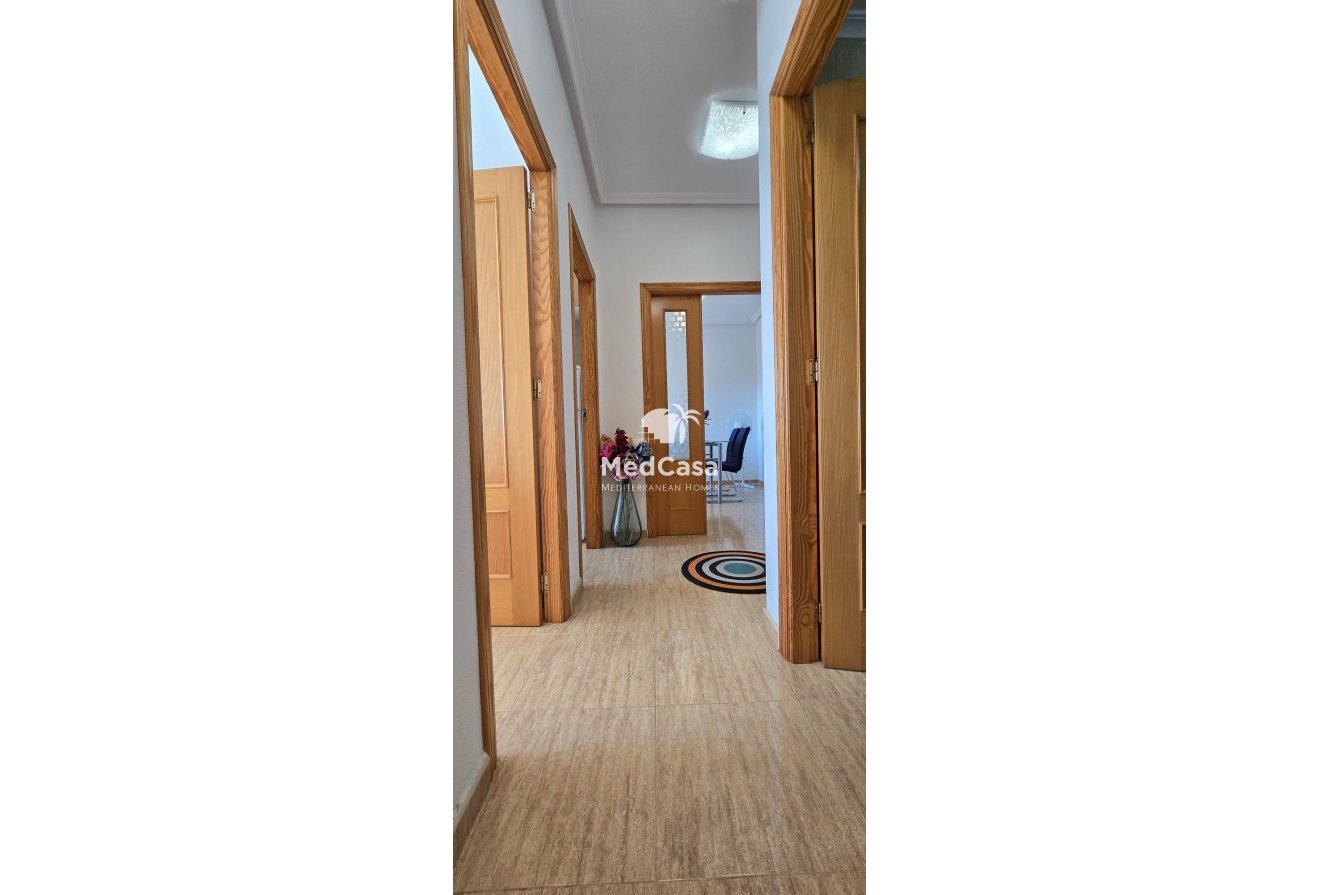 Segunda mano - Apartamento -
Formentera del Segura