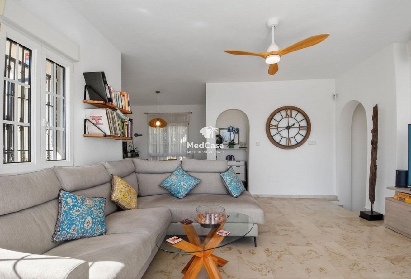 Segunda mano - Villa -
Orihuela Costa - Las Ramblas