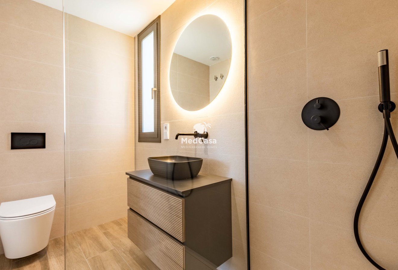 Obra nueva - Villa -
Polop de La Marina