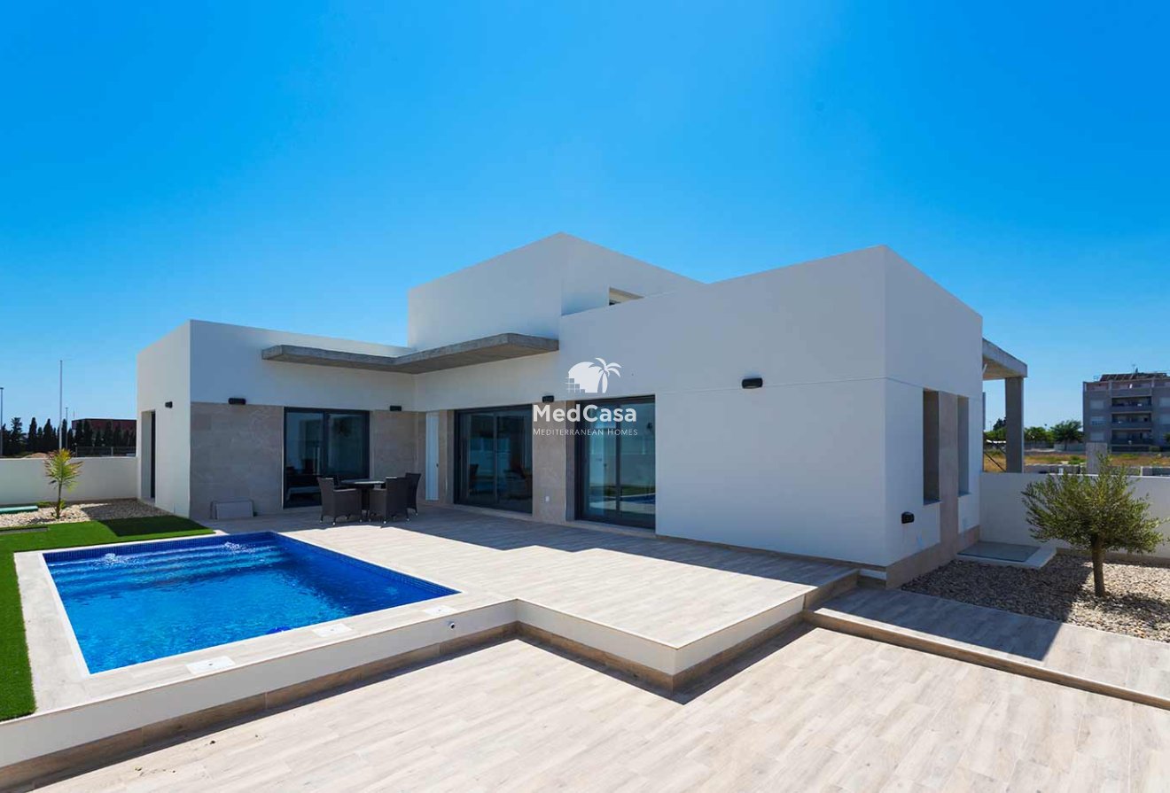 Obra nueva - Villa -
Daya Nueva