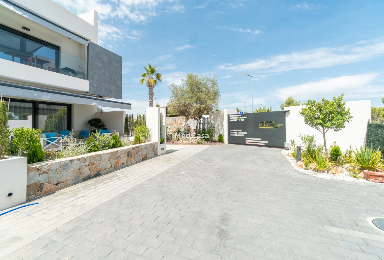 Neubau - Penthousewohnung -
Torrevieja
