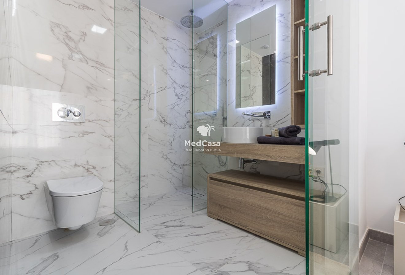 Neubau - Penthousewohnung -
Torrevieja