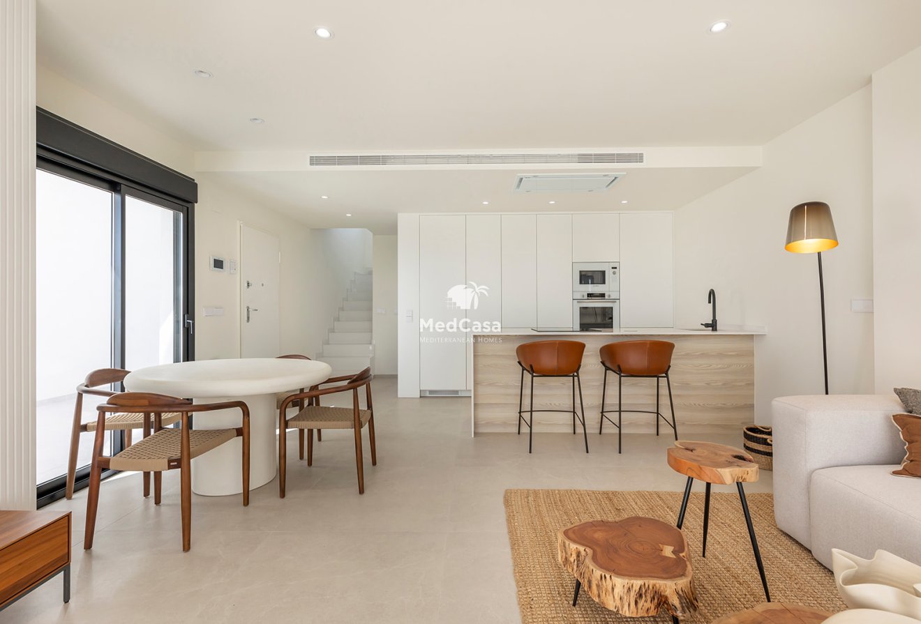 Obra nueva - Villa -
Los Alcázares