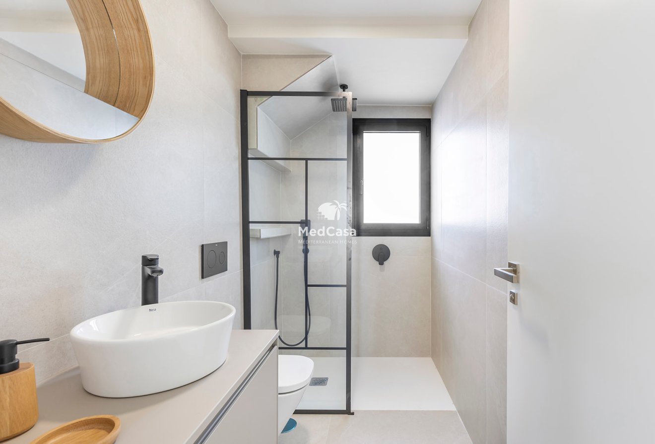 Obra nueva - Villa -
Los Alcázares