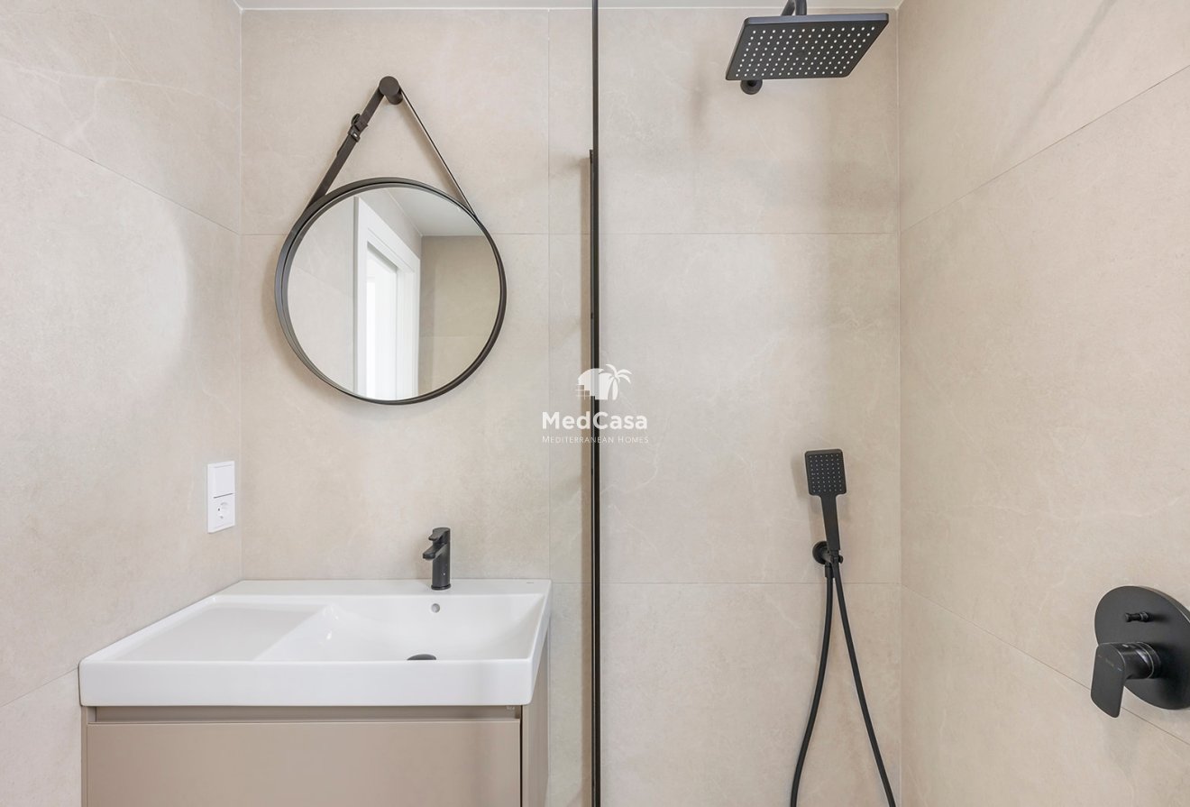 Obra nueva - Villa -
Los Alcázares