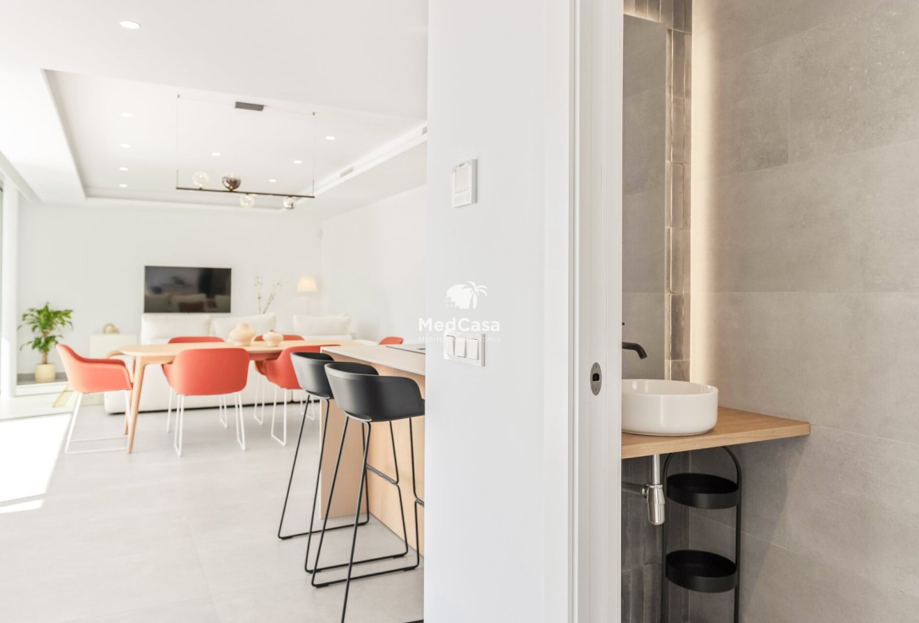 Obra nueva - Villa -
Benitachell