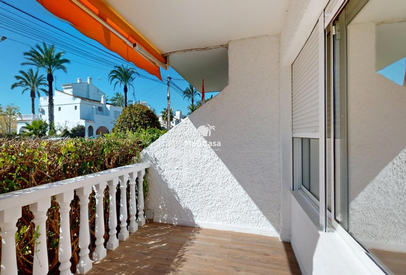 Wiederverkauf - Apartment -
Orihuela Costa - Villamartín-Las Filipinas