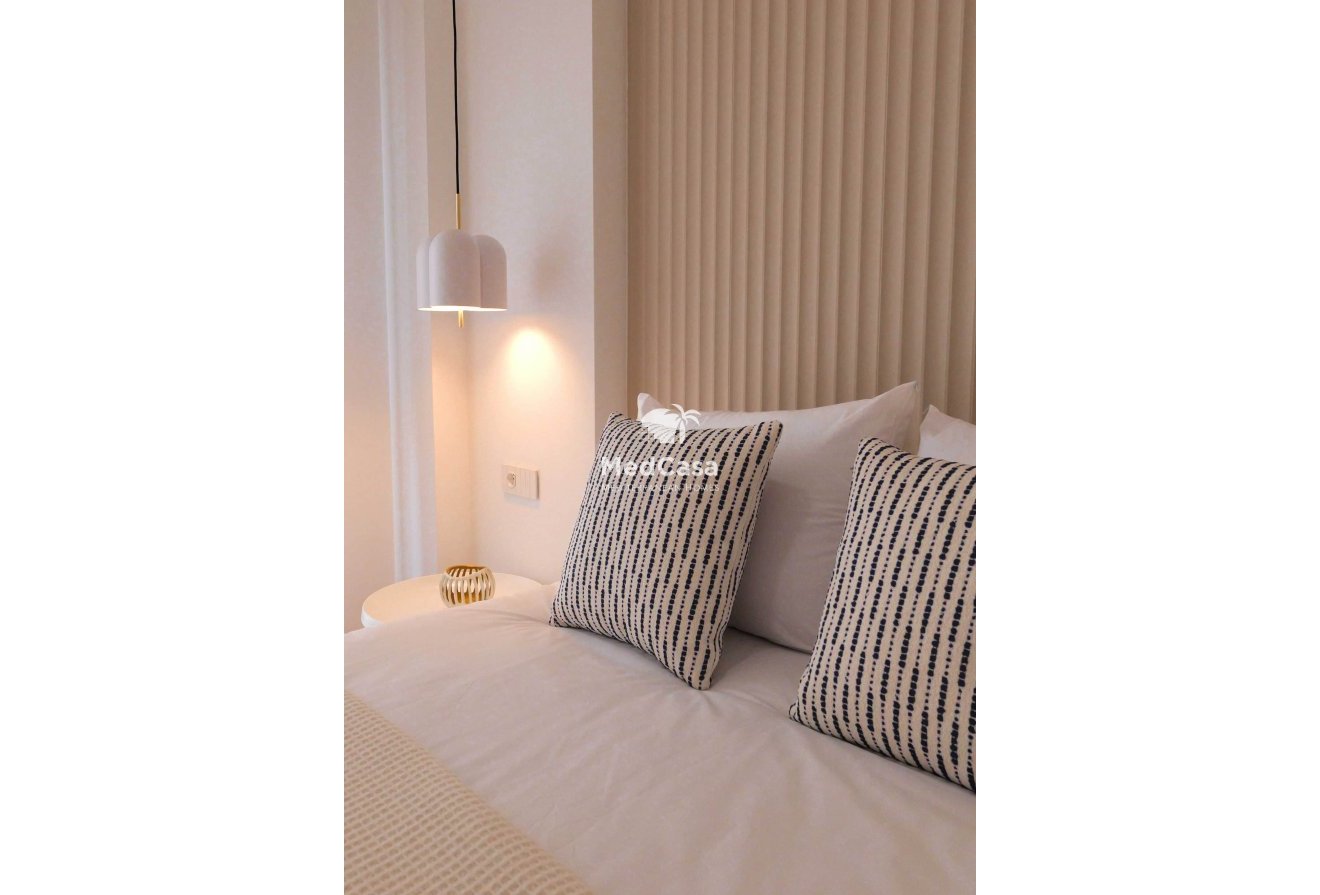 Obra nueva - Apartamento -
La Manga