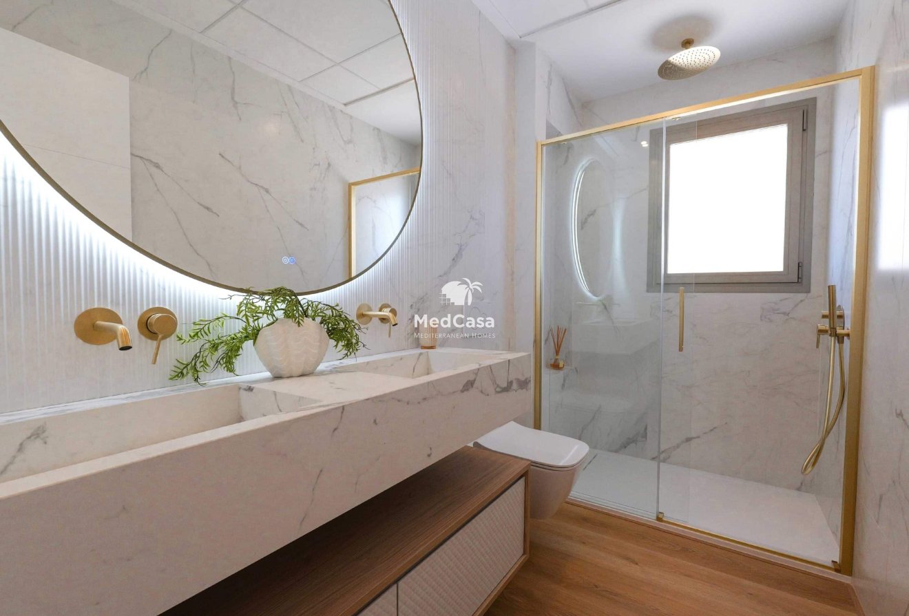 Obra nueva - Apartamento -
La Manga