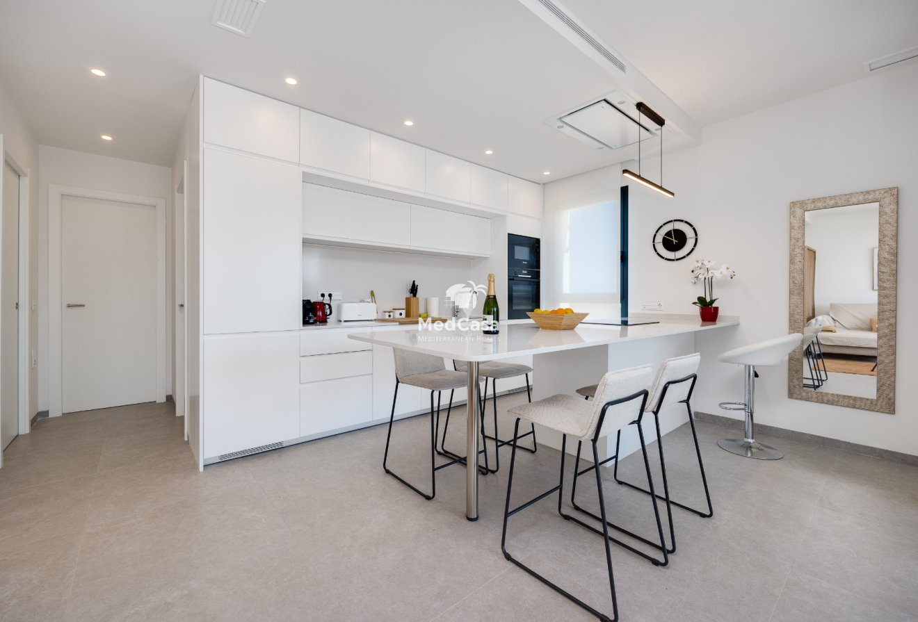 Wiederverkauf - Erdgeschosswohnung -
Golf Las Colinas