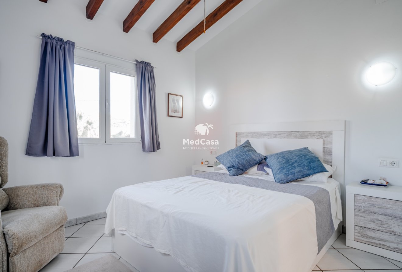 Resale - Villa -
Moraira - La Sabatera