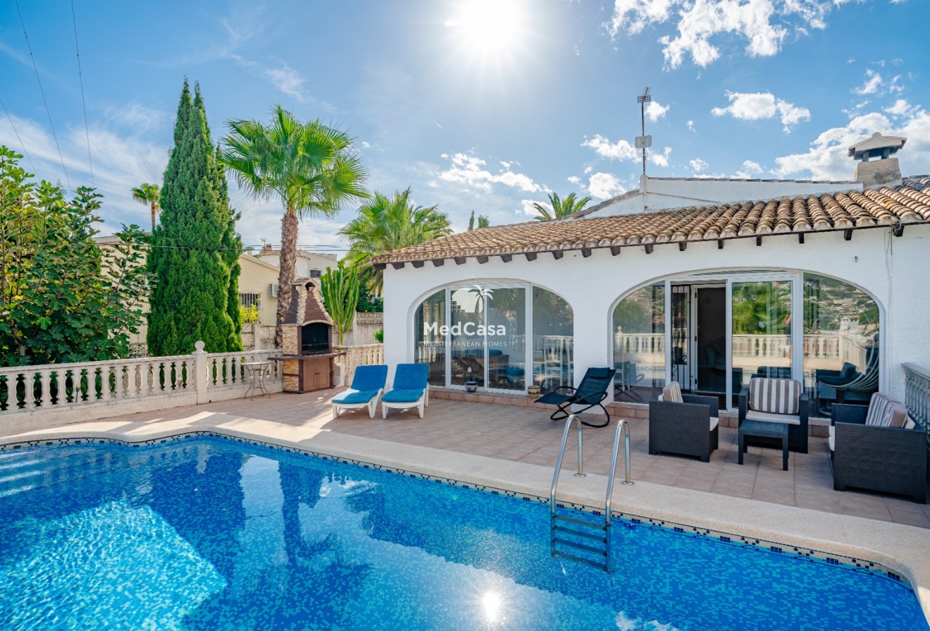 Resale - Villa -
Moraira - La Sabatera