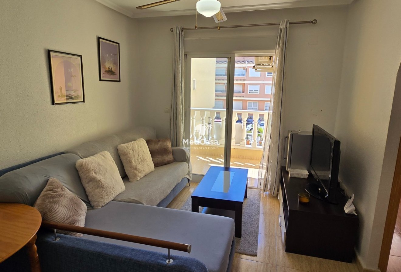Resale - Apartment -
Formentera del Segura