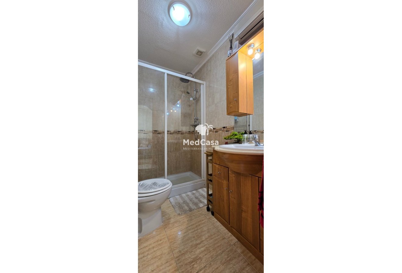 Resale - Apartment -
Formentera del Segura