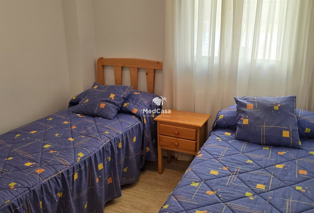 Wiederverkauf - Erdgeschosswohnung -
Formentera del Segura