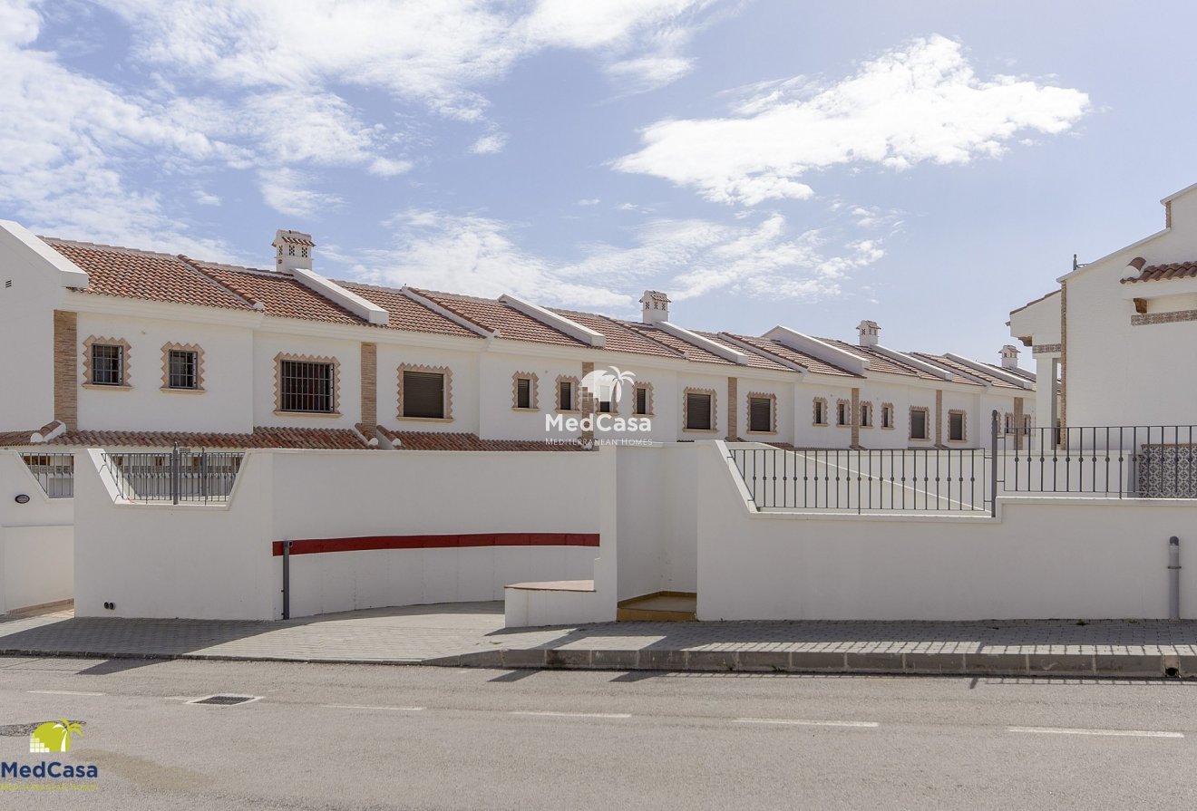New Build - Townhouse -
San Miguel de Salinas