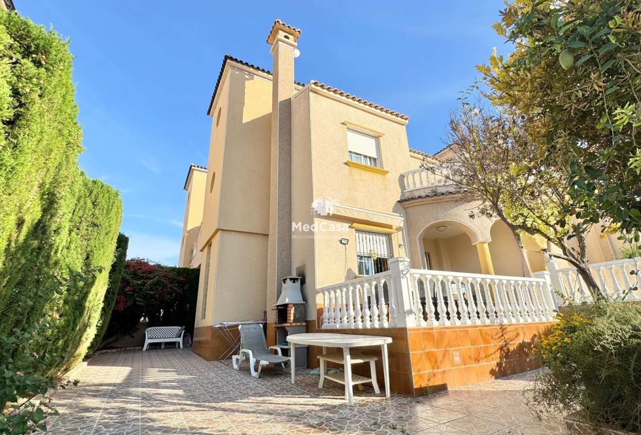 Wiederverkauf - Reihenhaus -
Orihuela Costa - Lomas de Cabo Roig