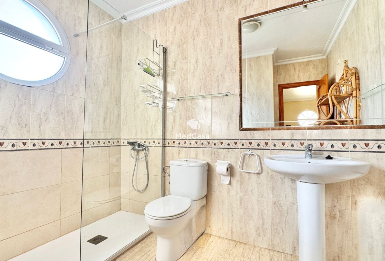 Wiederverkauf - Reihenhaus -
Orihuela Costa - Lomas de Cabo Roig