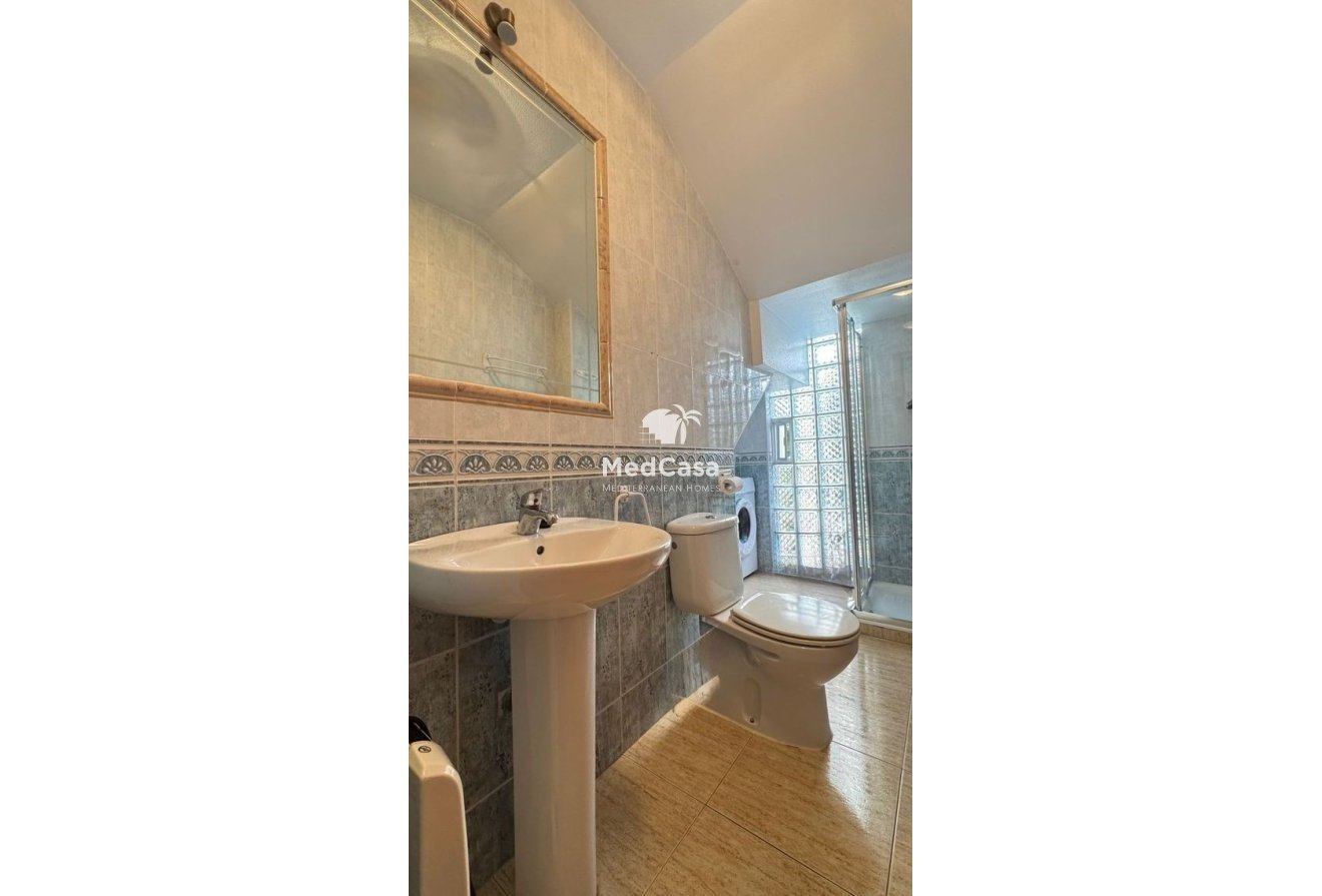 Wiederverkauf - Reihenhaus -
Orihuela Costa - Lomas de Cabo Roig