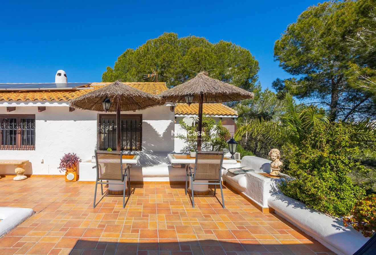 Wiederverkauf - Villa -
Orihuela Costa - Villamartín