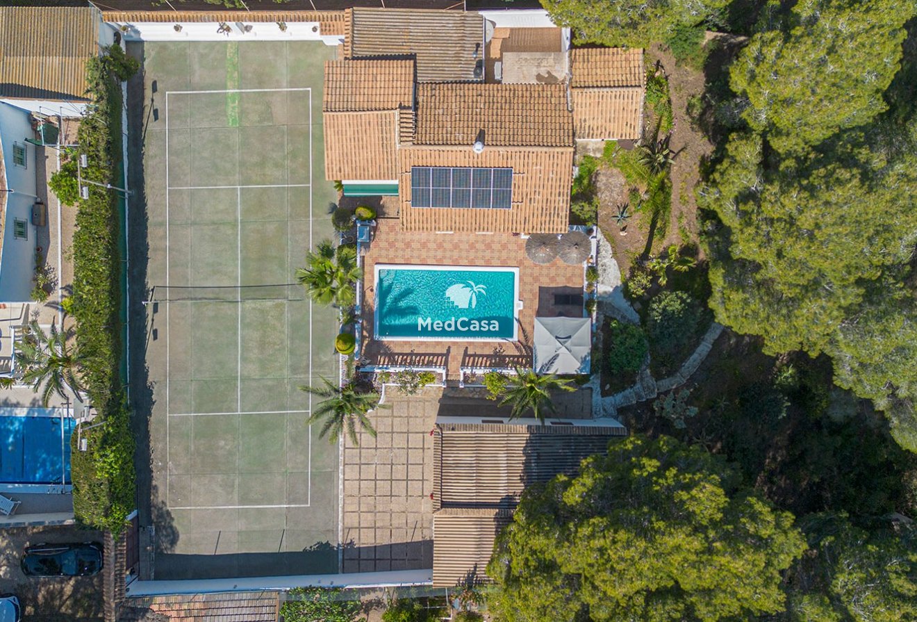 Wiederverkauf - Villa -
Orihuela Costa - Villamartín