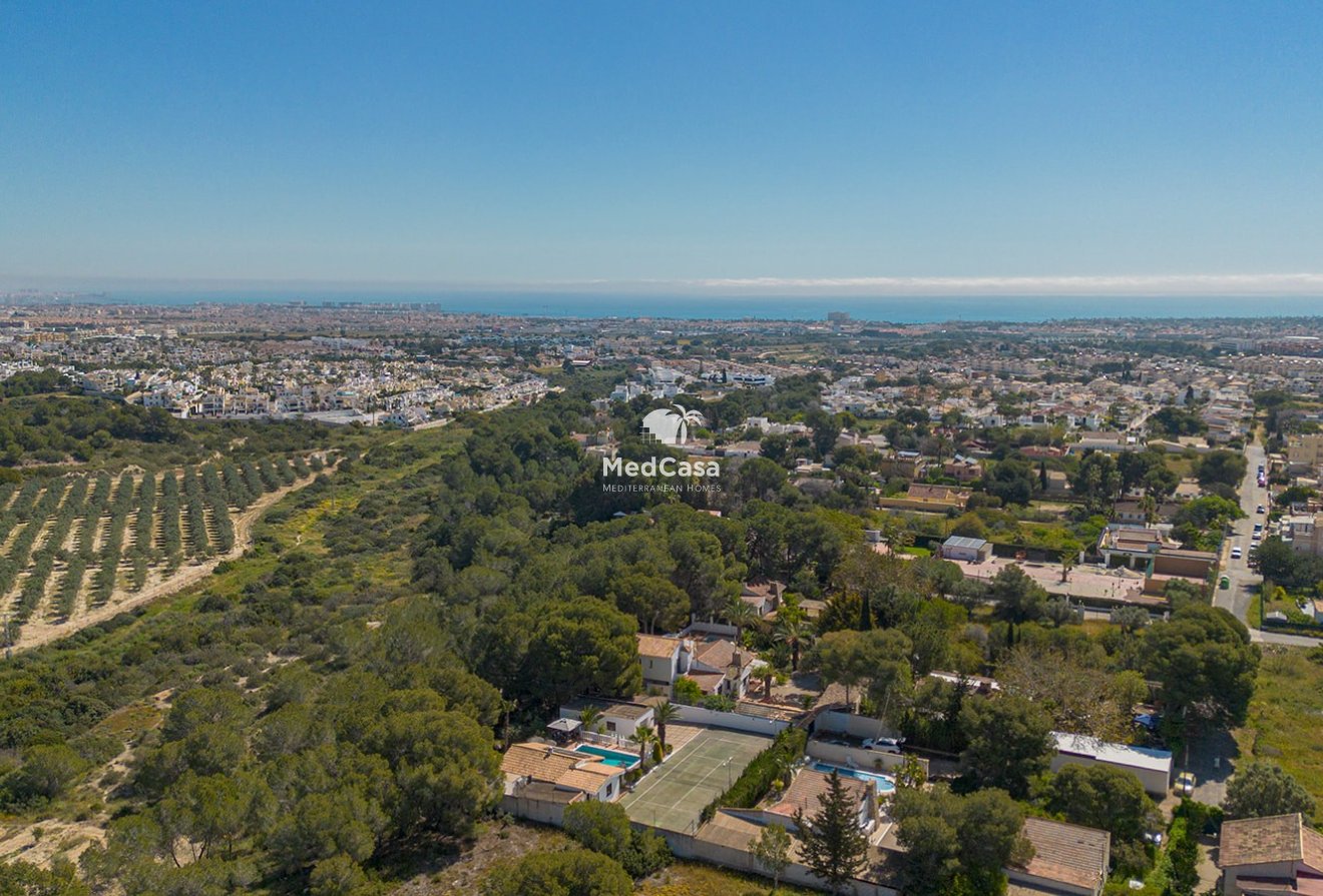 Wiederverkauf - Villa -
Orihuela Costa - Villamartín