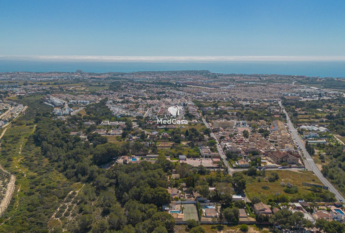 Wiederverkauf - Villa -
Orihuela Costa - Villamartín