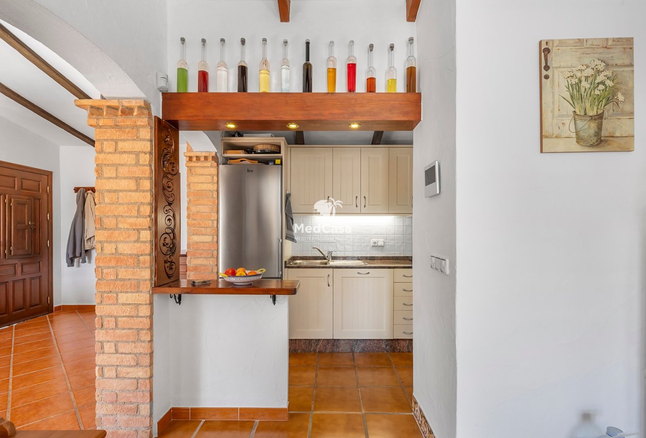 Wiederverkauf - Villa -
Orihuela Costa - Villamartín