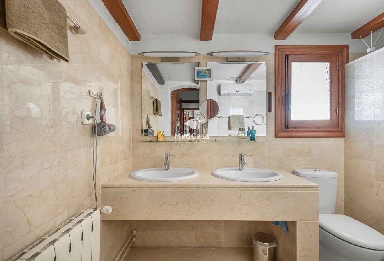 Wiederverkauf - Villa -
Orihuela Costa - Villamartín