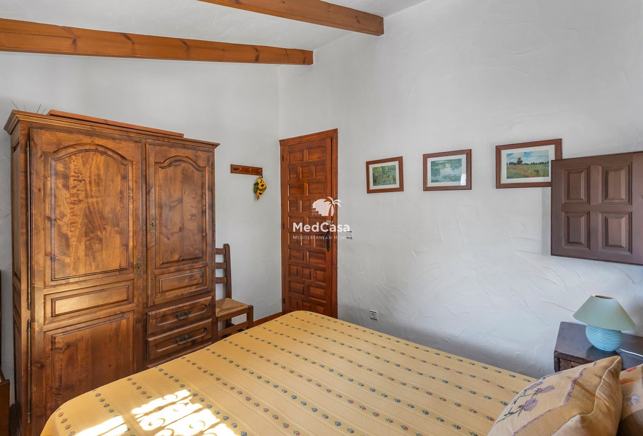 Wiederverkauf - Villa -
Orihuela Costa - Villamartín