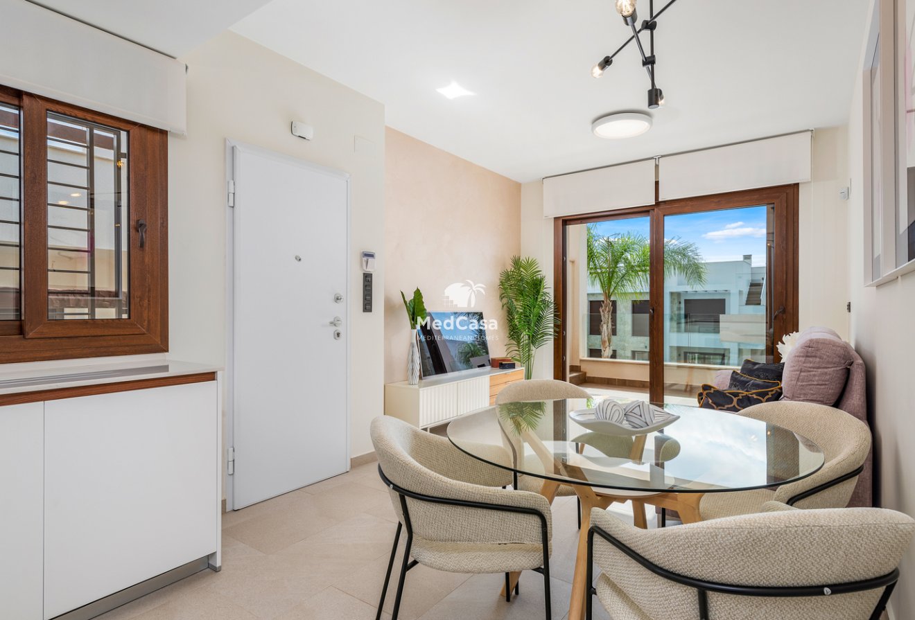 Neubau - Erdgeschosswohnung -
Torrevieja