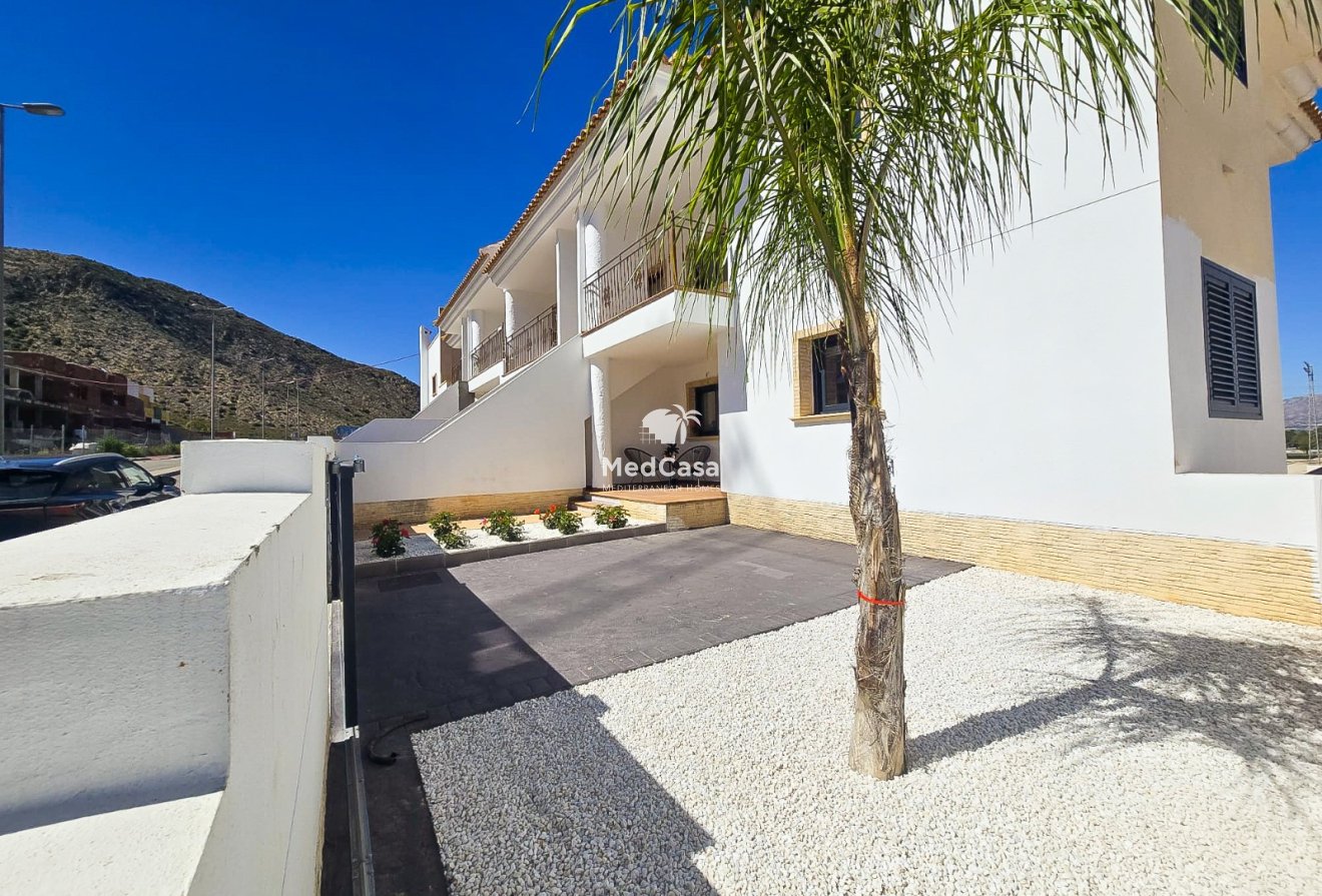 Obra nueva - Apartamento planta baja -
Cox