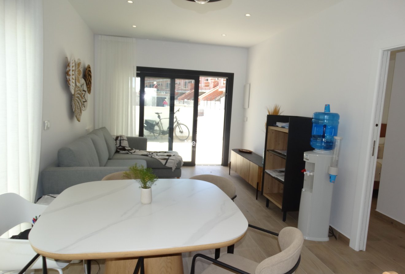 Obra nueva - Apartamento planta baja -
Pilar de la Horadada