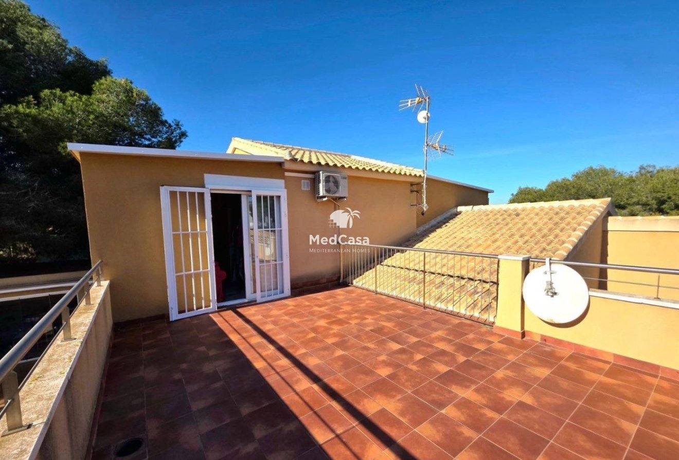 Wiederverkauf - Villa -
Dehesa de campoamor - Campoamor