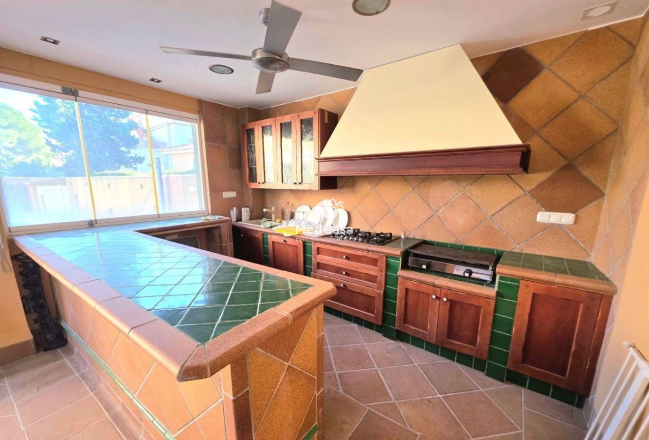 Wiederverkauf - Villa -
Dehesa de campoamor - Campoamor
