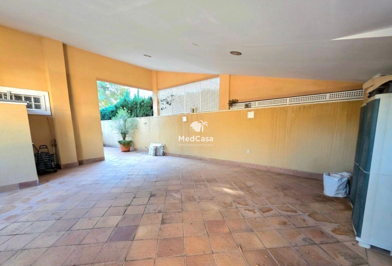 Wiederverkauf - Villa -
Dehesa de campoamor - Campoamor